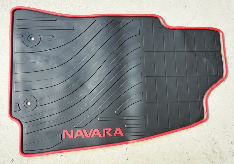 Waterproof Rubber Floor Mats Tailor Made Nissan Navara 2005 2015 Dual