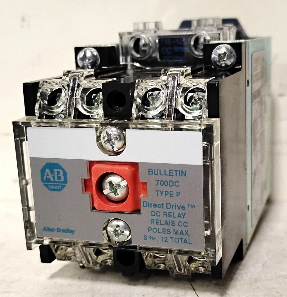 Relé de control de CC Allen-Bradley 700DC-P220Z1 115-125 VDC tipo bobina P accionamiento directo Foto 2 de 4