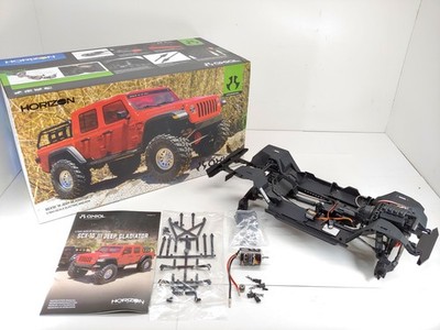 NEW: AXIAL SCX10 III JEEP JT GLADIATOR 1/10 4WD CRAWLER ROLLER W
