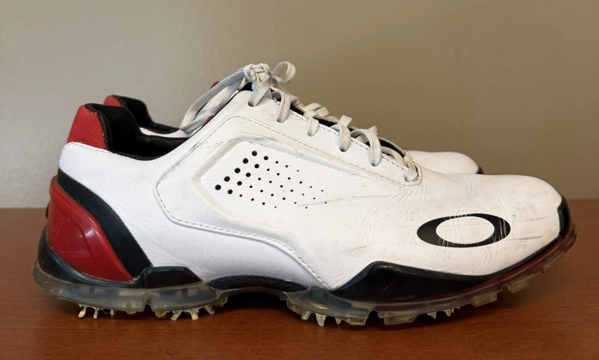 Oakley Leather Upper White Golf Shoes for Men for sale | eBay display picture 1