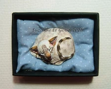 Siamese cat art painting original 3-D diorama hand painted by Suzanne Le Good