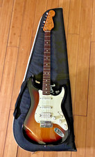 Fender Stratocaster 1994 Guitar w/gig bag