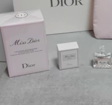 MISS DIOR ROSENWACHS KÖRPERMILCH UNIKAT ZU V...