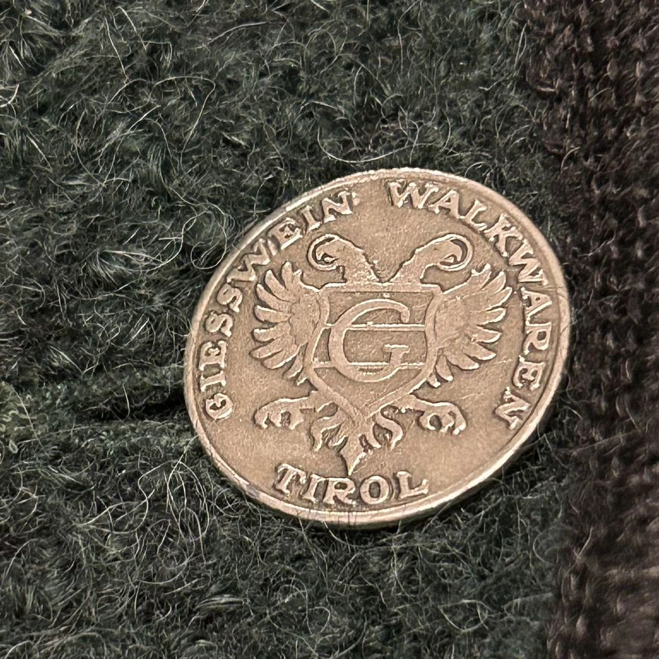 Chaqueta Giesswein para mujer 10 verde lana hervida cárdigan tirolesa botones de metal Foto 4 de 4