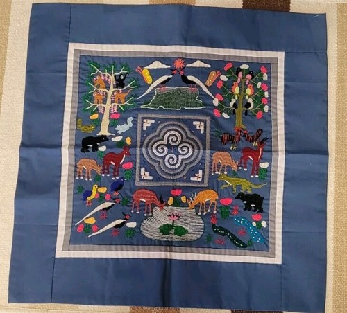 Seltenes traditionelles Hmong Stickerei Story Tuch Bauernhoftiere handgenäht blau - Bild 1 von 8