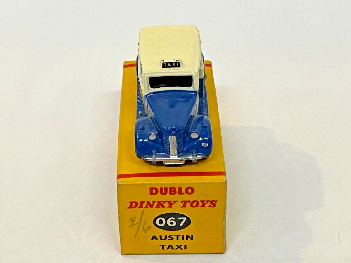 Dinky Toys N°067 - Austin Taxi Bleu Et Blanc Cassé - Vintage En Boîte