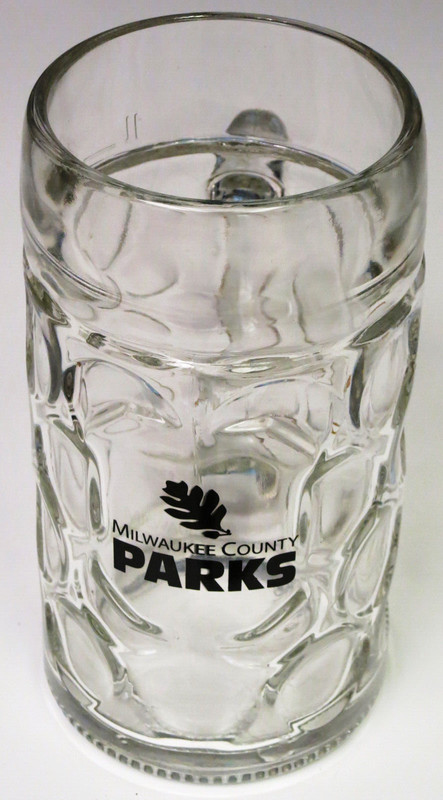 Milwaukee County Wisconsin HUGE 40 fl oz HEAVY Clear Glass Beverage Mug Souvenir