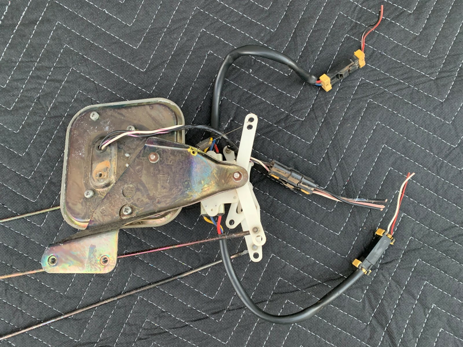 91 Bentley Eight Turbo R Front Left Driver Power Door Lock Actuator Mechanism