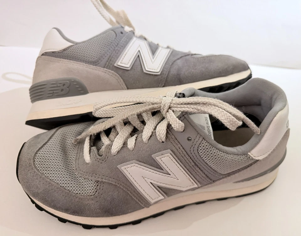 New Balance 574 Classic U574TG2, US Men Size 6.5/ Women Size 8  - Image 2 of 4