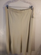 Adolfo sport Womens Skirt Size Large Made In USA Green