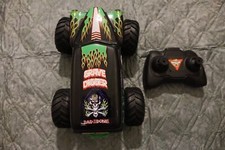 MONSTER JAM Spin Master Grave Digger RC Truck BKT Tires w/REMOTE Untested