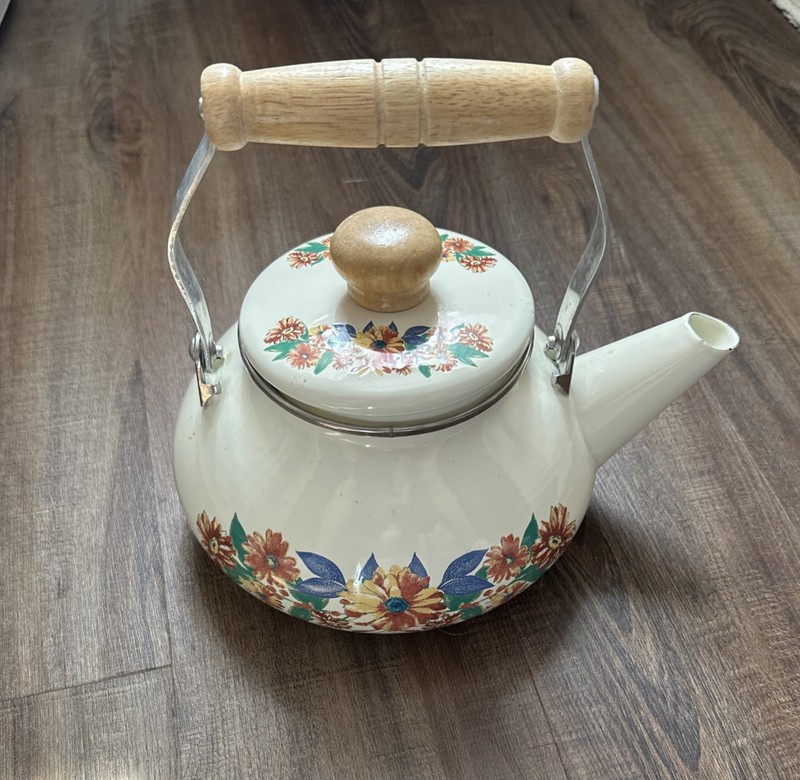 Vintage Enamel Lincoware Tea Pot Kettle Flowers Pattern Wood Handles RARE
