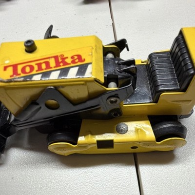 Tonka ショベルカー 黄色 VINTAGE Tonka Diecast Loader Construction Vehicle Yellow Black
