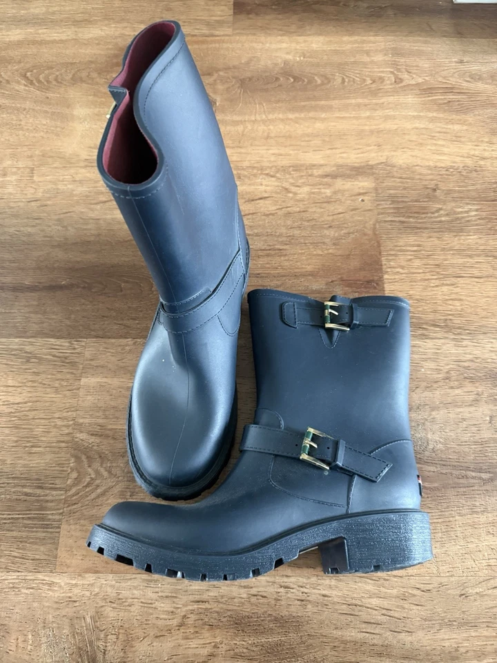 Tommy Hilfiger Huski Rain Feminino Azul Marinho Borracha Biqueira Fechada, Tamanho 9M - Imagem 2 de 4