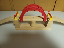 Brio Wooden Railway Swing Arch Bridge 33375  Ascending Tracks VG Condition