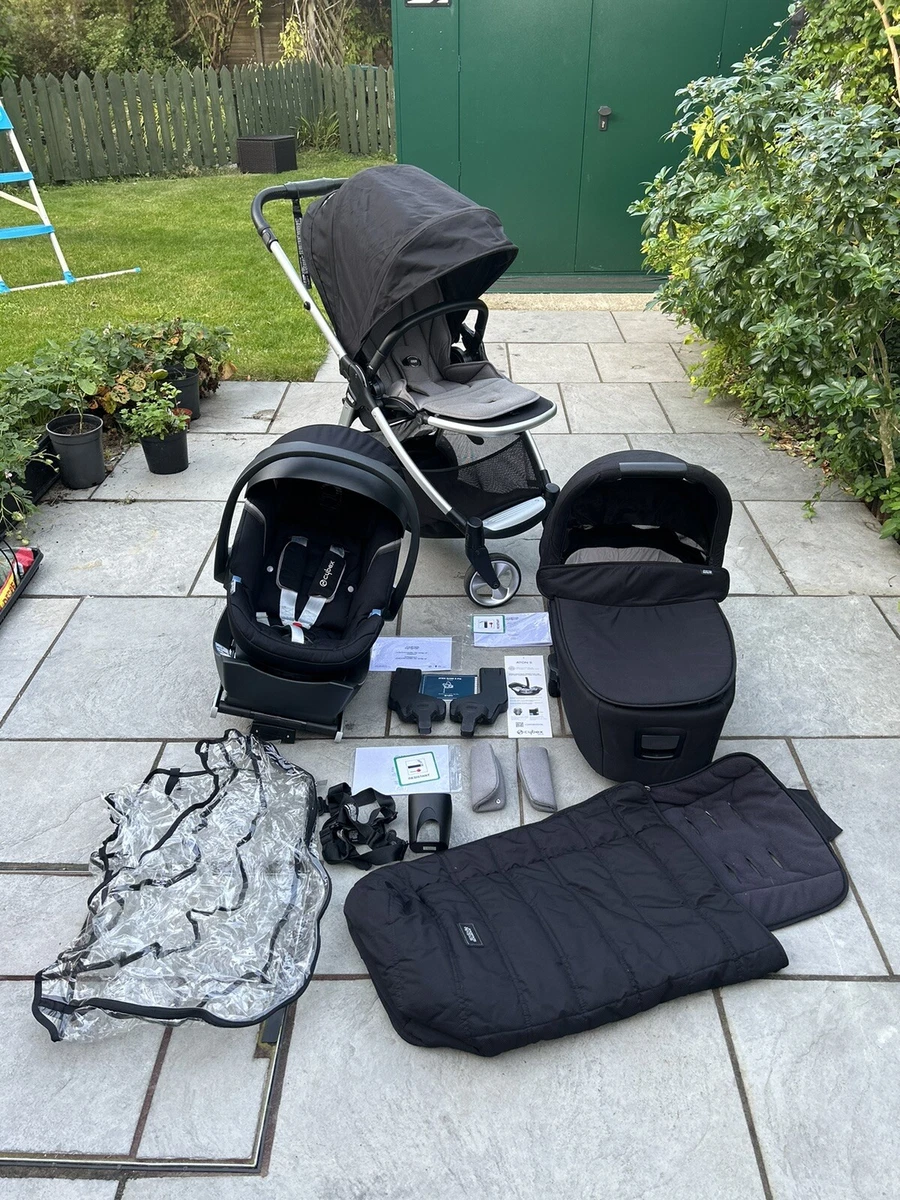 Mamas papas shop armadillo travel set