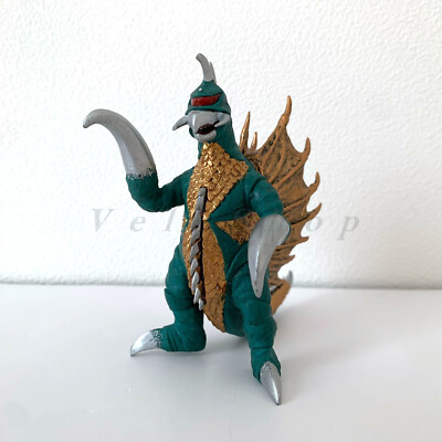 GIGAN vs Godzilla 1972 Ver 1/700 Scale Figure Diorama Toho Tokusatsu Kyosho