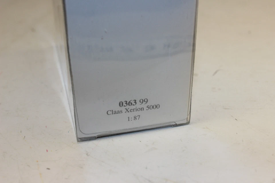 Wiking 363 99 Claas Xerion 5000 Tractor New with Original Packaging 1:87 H0 - Image 4 of 4