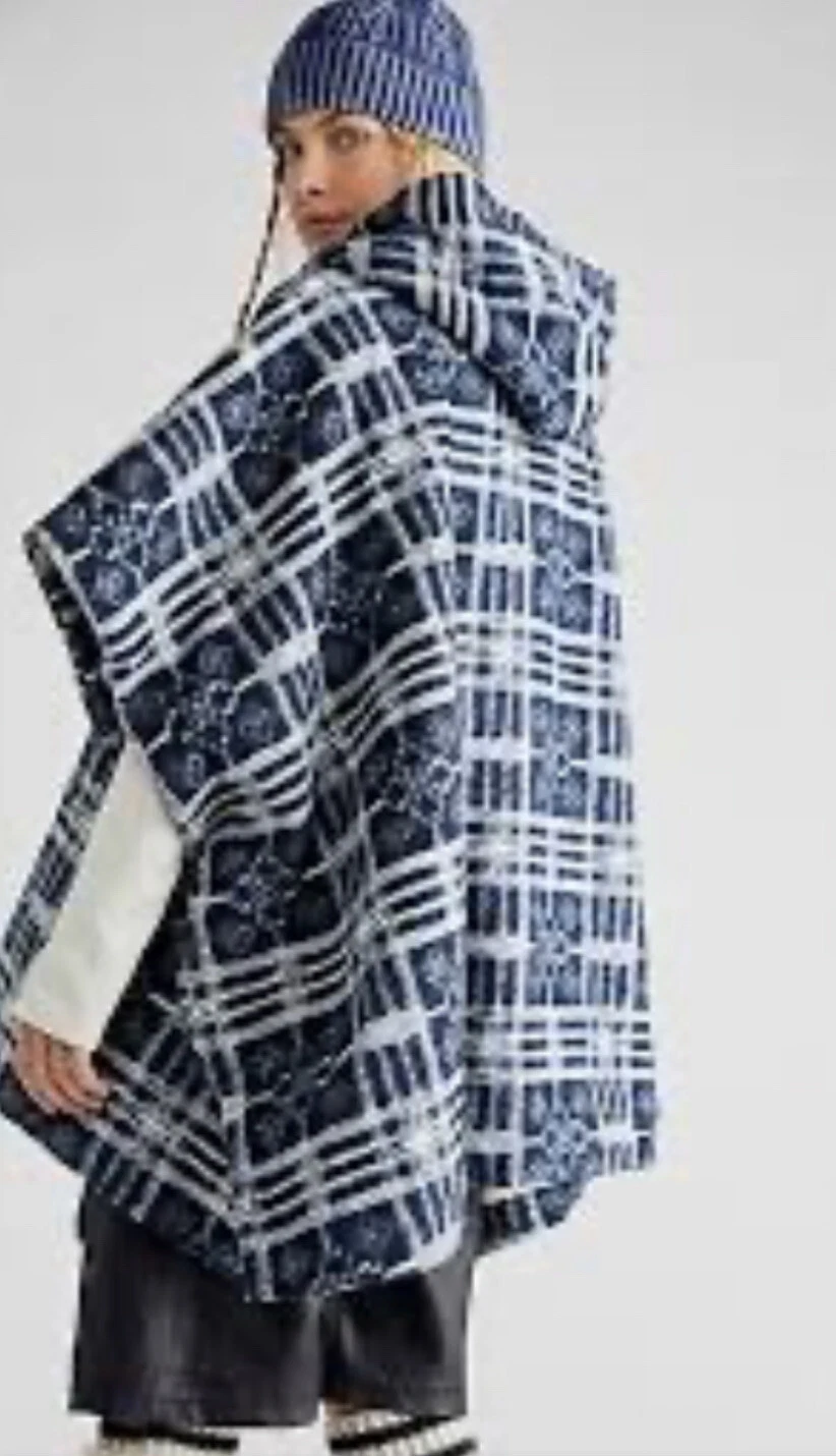 Free People Miss You Poncho Hood Faux Fur Line Slouchy Plaid Blue White M/L NWT