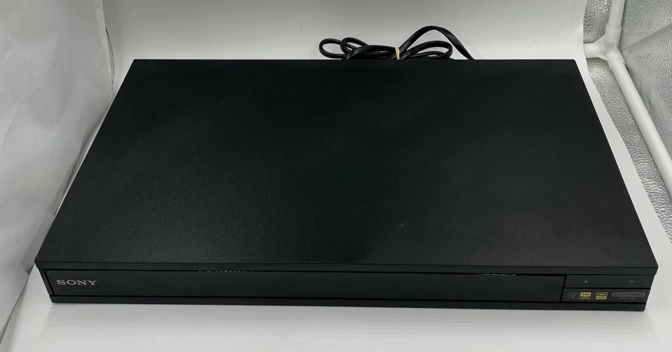 Reproductor de discos Blu-ray de transmisión de cine en casa Sony UBP-X800M2 4K UHD Foto 3 de 4