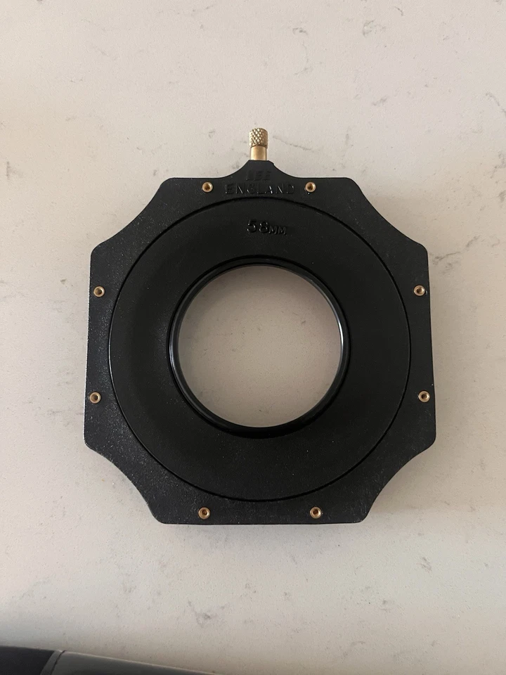 Lee Filters LEE100 Holder Filter Attachment System 77mm Lens + 58mm Adapter - Image 3 of 4