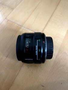 Olympus 35-70mm AF zoom lens