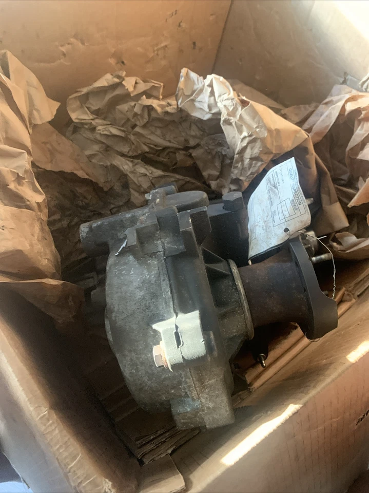 Jeep Grand Cherokee 1999 montaje de caja de transferencia OEM 300 k millas (LKQ ~ 307644987) Foto 2 de 4