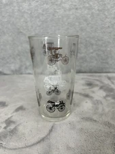 One Vintage Anchor Hocking MCM Retro Bar Carriage 4" Juice Glass Gold B&W