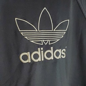 adidas logo vintage