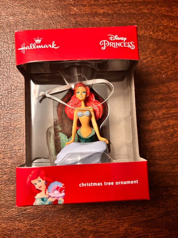 Hallmark Disney Princess Ornament Ariel The Little Mermaid Glitter Tail