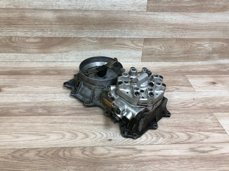 MERCEDES BENZ OEM 380SL 380SEL 500SEC 500SE DISTRIBUIDOR DE INYECCIÓN DE COMBUSTIBLE 81-85 4 Foto 2 de 4