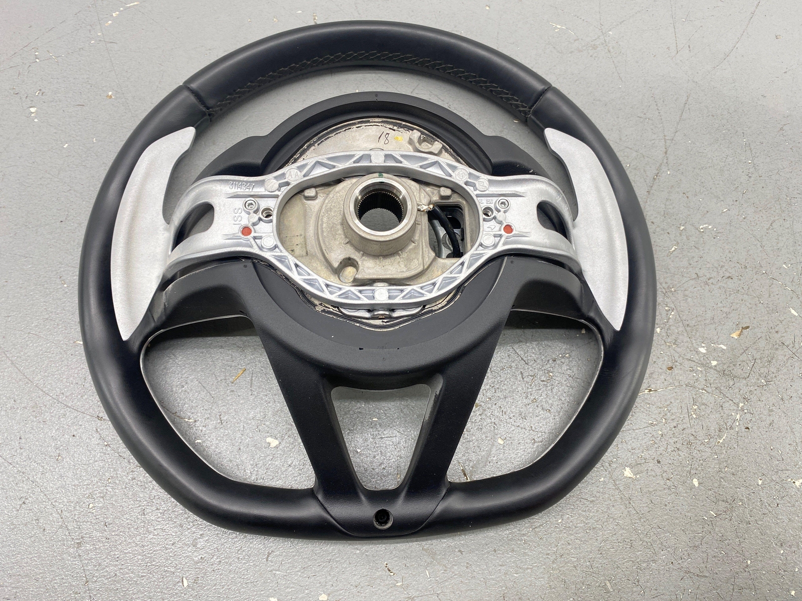 2020-2023 MCLAREN GT BLACK STEERING WHEEL W/PADDLE SHIFTERS 22NA991GP OEM 2021