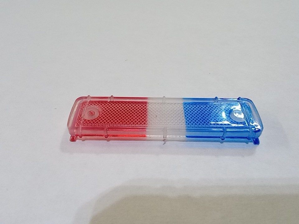 MOTORMAX 1/25 SCALE RED/BLUE LIGHT BAR FOR CROWN VICTORIA POLICE