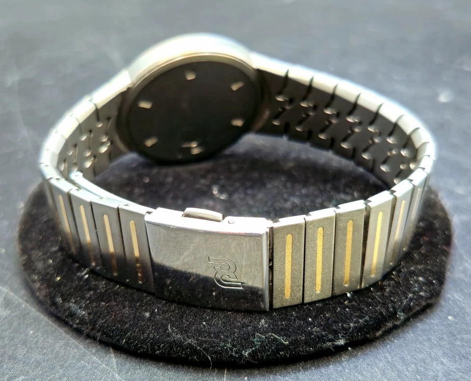 Reloj de cuarzo vintage IWC "Porsche Design" titanio y oro macizo de 18 quilates 1984 para hombre! Foto 4 de 4