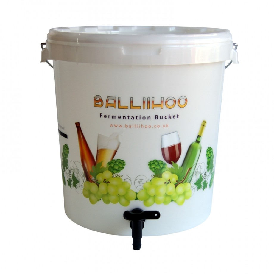 30 Litre Fermentation / Brewing Bucket / Fermenter  Bin With Tap