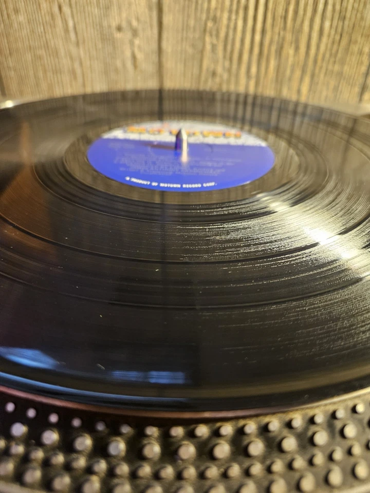 Lionel Richie And Commodores 2 Record Lp Lot  - Image 4 of 4