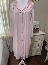 Vintage 1990s Vanity Fair Pink Robe Silky Intimates Sz XL Button Down Modest EUC