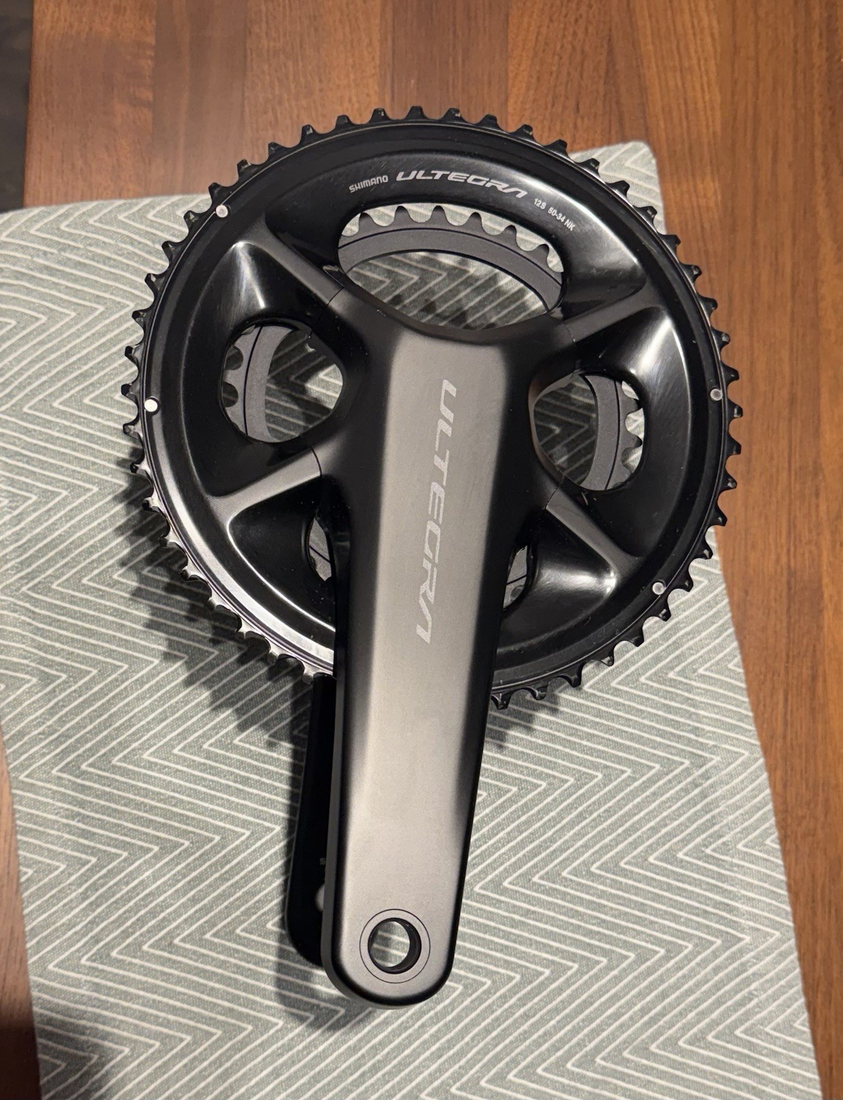 Shimano Ultegra FC-R8100 Crankset - 50/34 Teeth, 172.5 mm, t