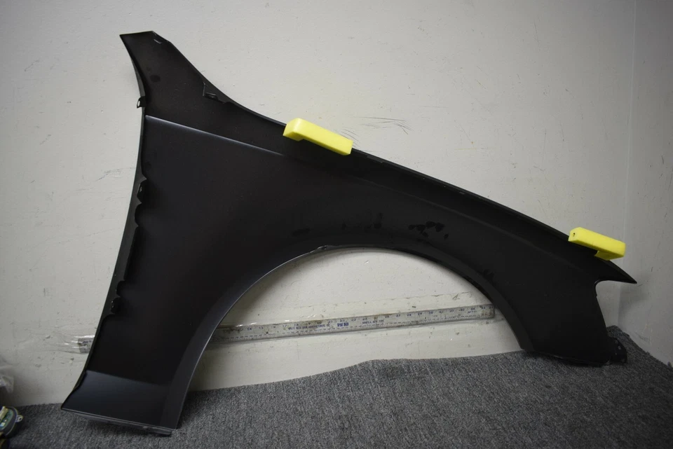 Guardabarros lado izquierdo audi a4 2009-2012 fabricante original de fábrica Foto 4 de 4