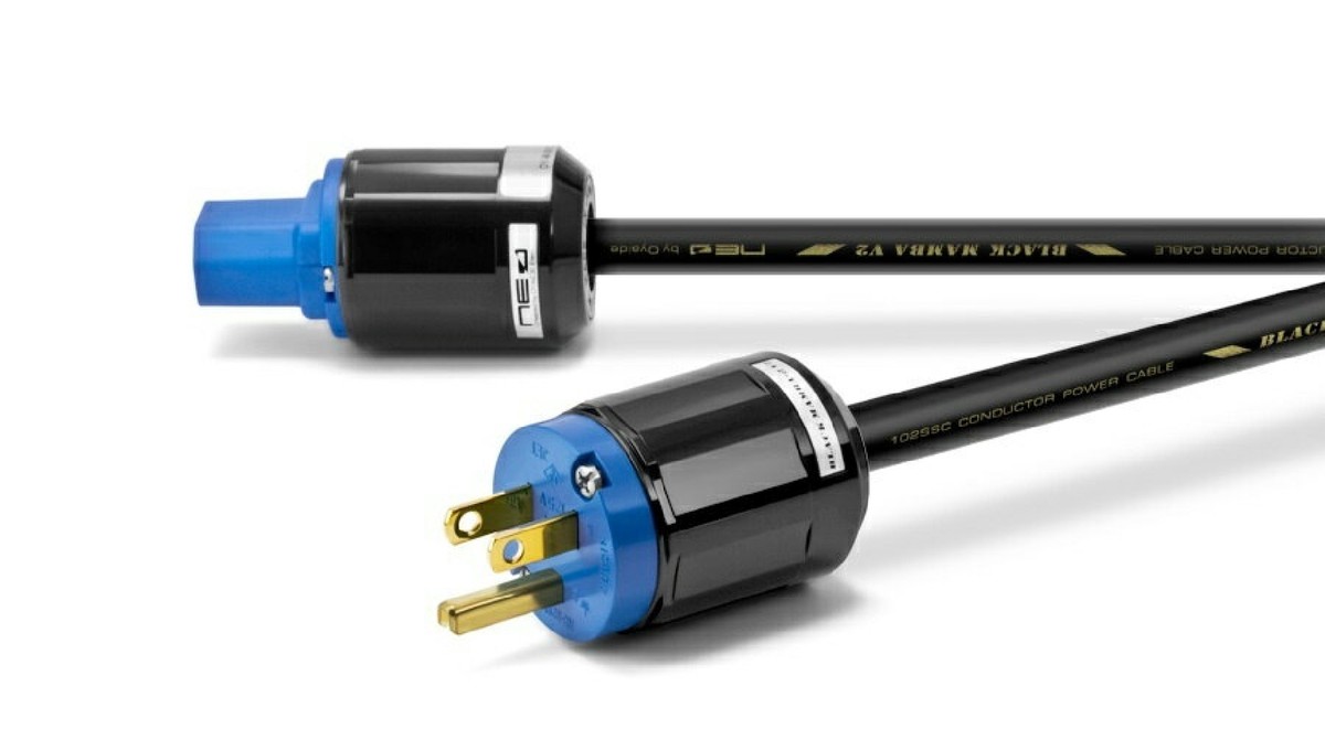 OYAIDE BLACK MAMBA-α V2 1.8m Power cable for modern music OYAIDE BLACK MAMBA-α V2 1.8m Power cable for modern music