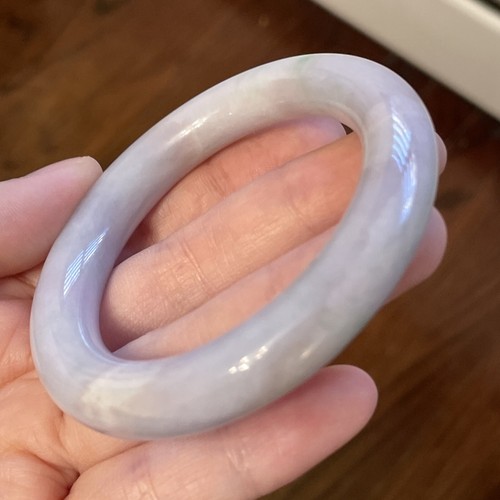 Rissiger unbehandelter echter Grade A Jadeit Armreif 純天然翡翠A貨手鐲 52 mm 飄淡玫瑰紫 有微裂 - Bild 15 von 24