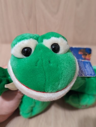 Shining Stars Green Frog Soft Plush Stuffed Animal Russ Berrie w/ Sealed Code - Picture 7 of 10