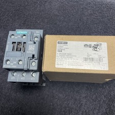 Siemens Contactor   3rt2028-1ak60.  New With Box.