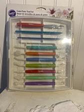 cake decorating tools wilton