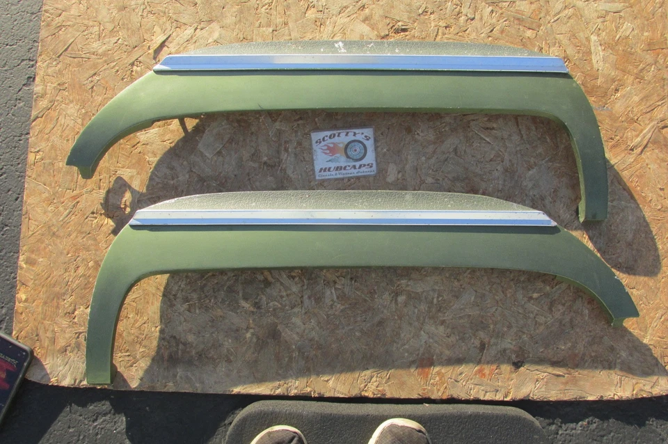 1969 Plymouth Fury III VIP Fender Faldas Cruiser Faldas Usado 2963458 2963459 Foto 2 de 4