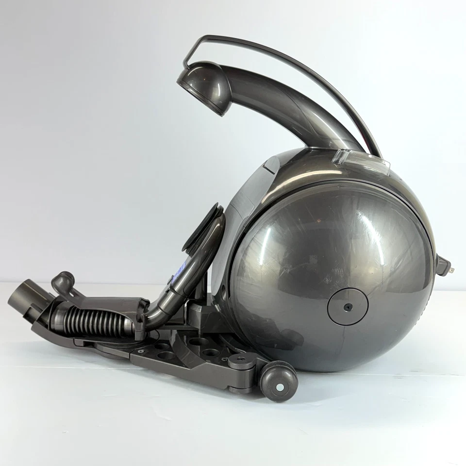 Aspiradora Dyson DC39 Big Ball Motor Gris Retráctil Cable Ruedas Sin Bolsa Foto 2 de 4