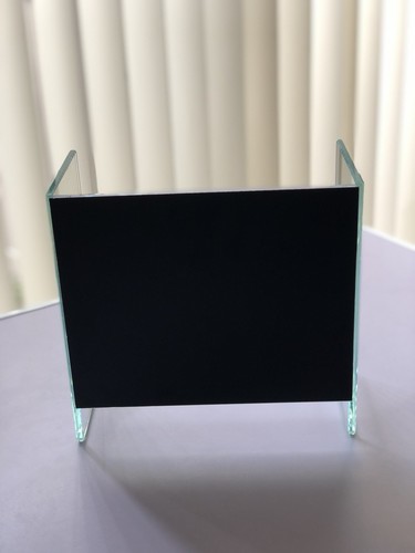 Small Glass Display Unit - Picture 7 of 7