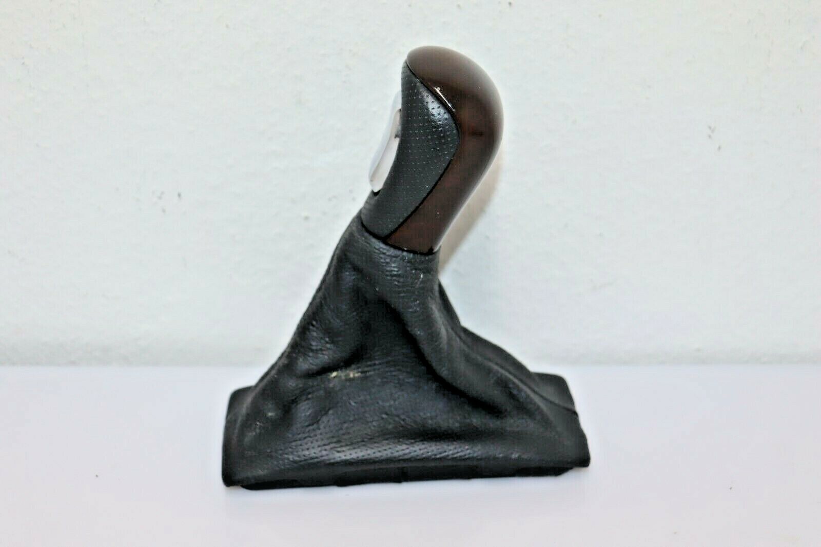 Foto 1 di 4