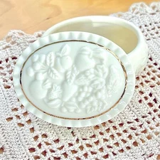 Lenox Lidded Trinket Dish 1998