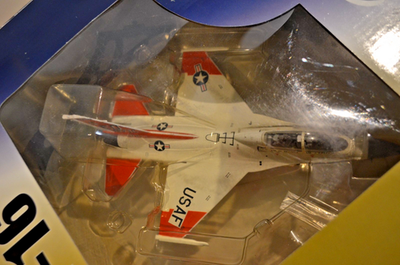 Witty Wings 72-011-001 F-16 Training Falcon TWIN SEATER USAF